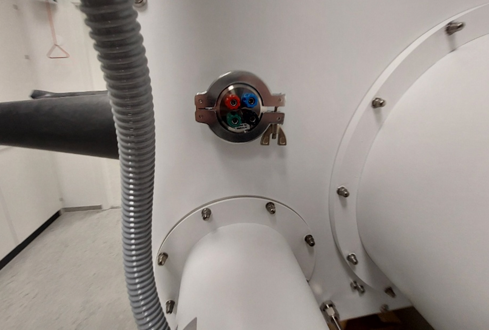 Glovebox